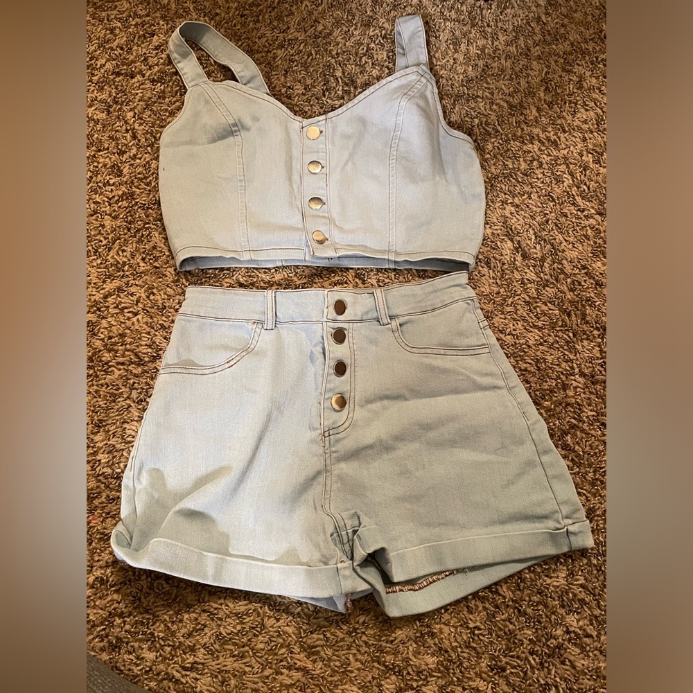 Shorts and crop top Set Small